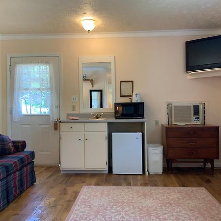 The Chimney Rock Inn & Cottages Bagian luar foto