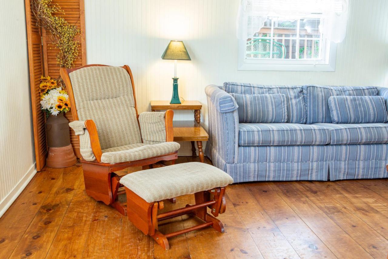 The Chimney Rock Inn & Cottages Bagian luar foto