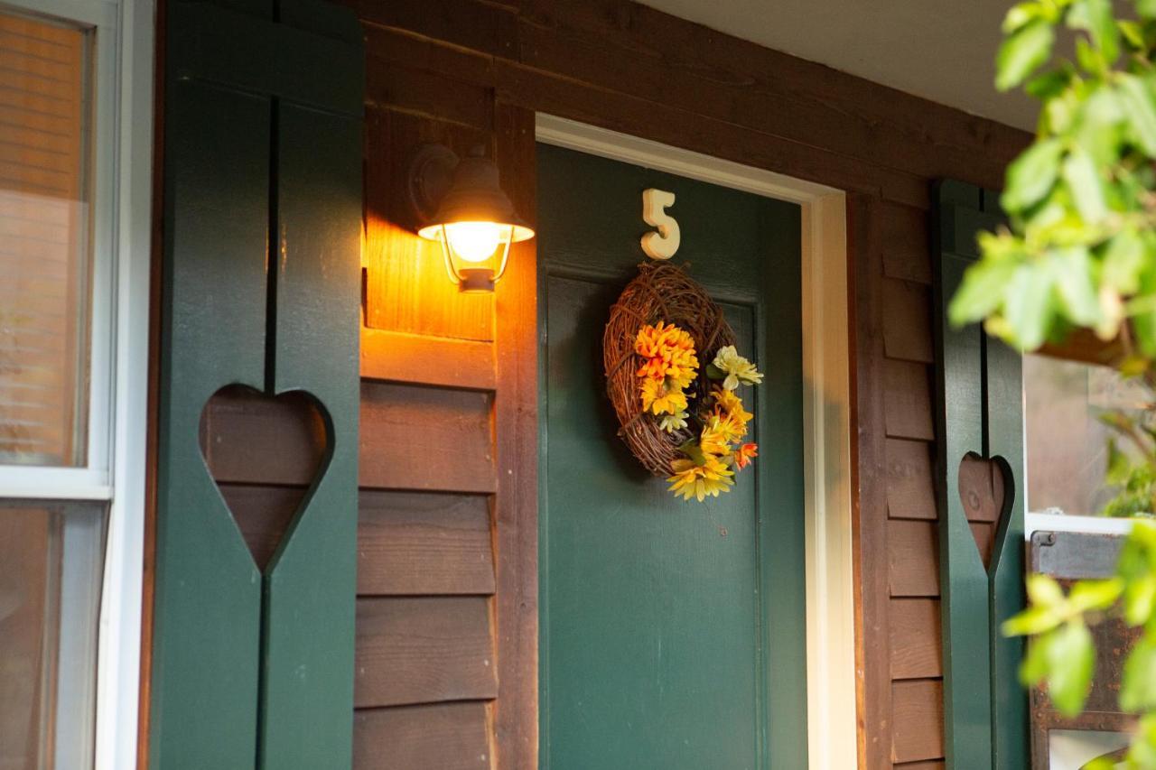 The Chimney Rock Inn & Cottages Bagian luar foto