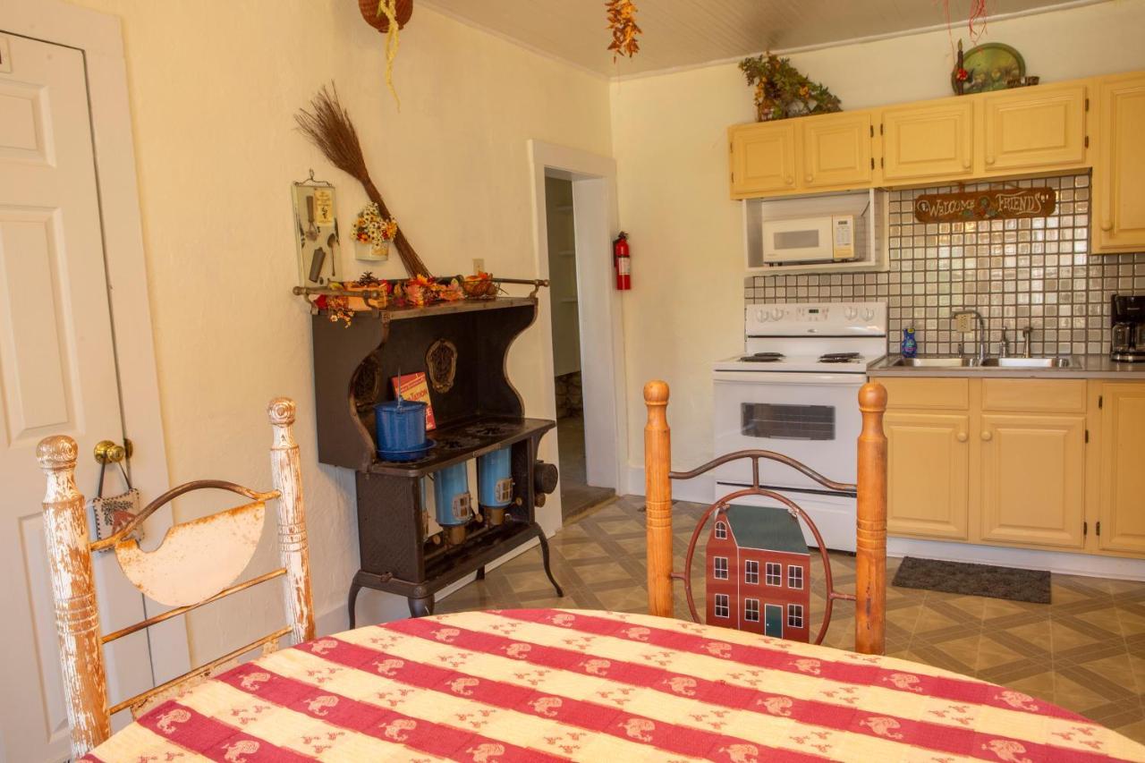 The Chimney Rock Inn & Cottages Bagian luar foto
