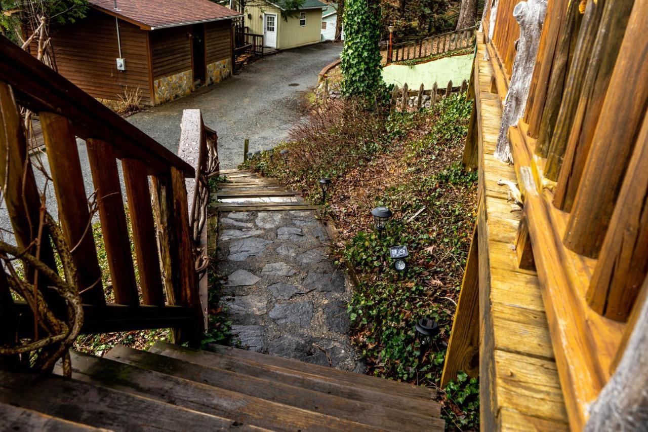 The Chimney Rock Inn & Cottages Bagian luar foto