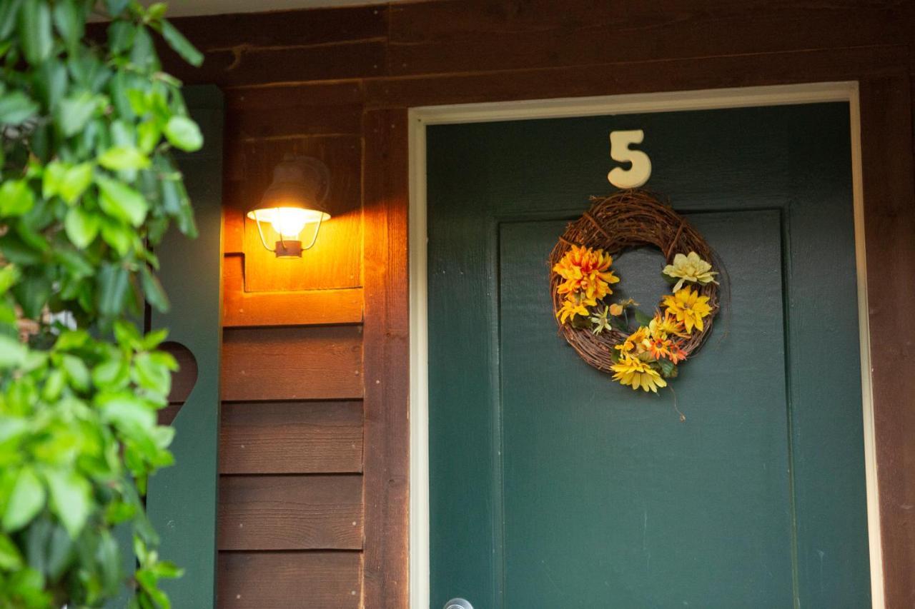 The Chimney Rock Inn & Cottages Bagian luar foto