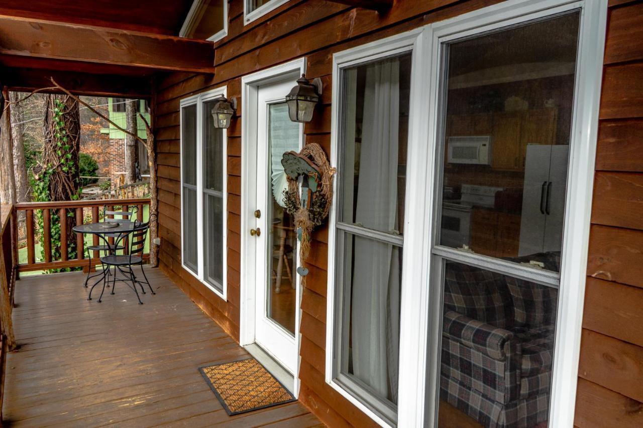 The Chimney Rock Inn & Cottages Bagian luar foto