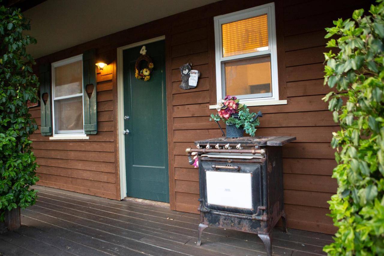 The Chimney Rock Inn & Cottages Bagian luar foto