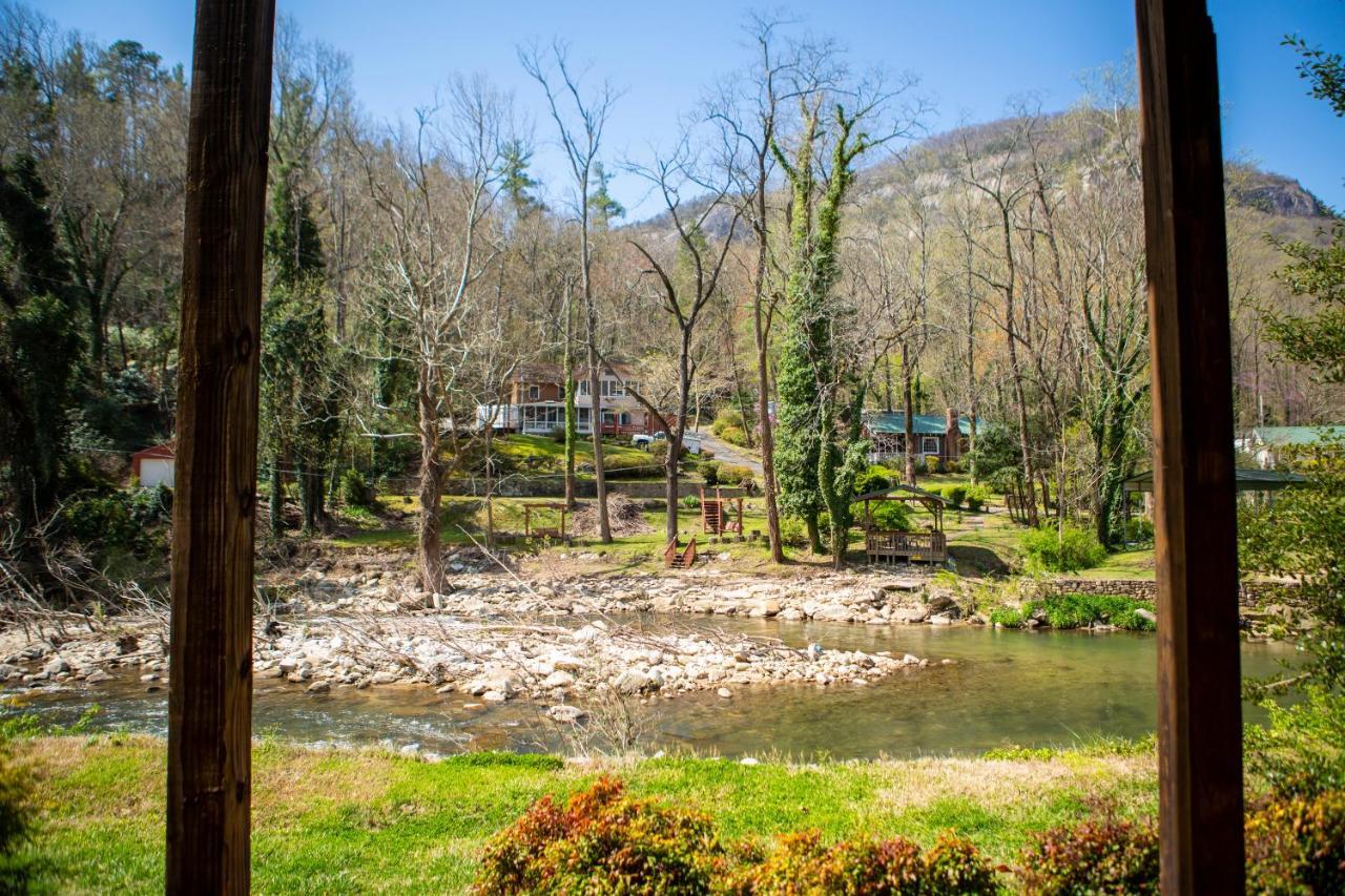 The Chimney Rock Inn & Cottages Bagian luar foto
